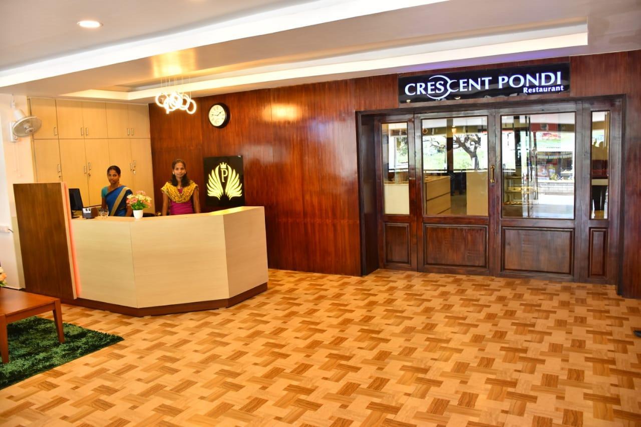Hotel Palacial Pondi Puducherry Eksteriør billede